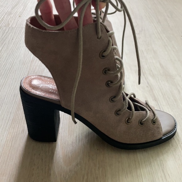 Suede heel sandal boot - Picture 3 of 13